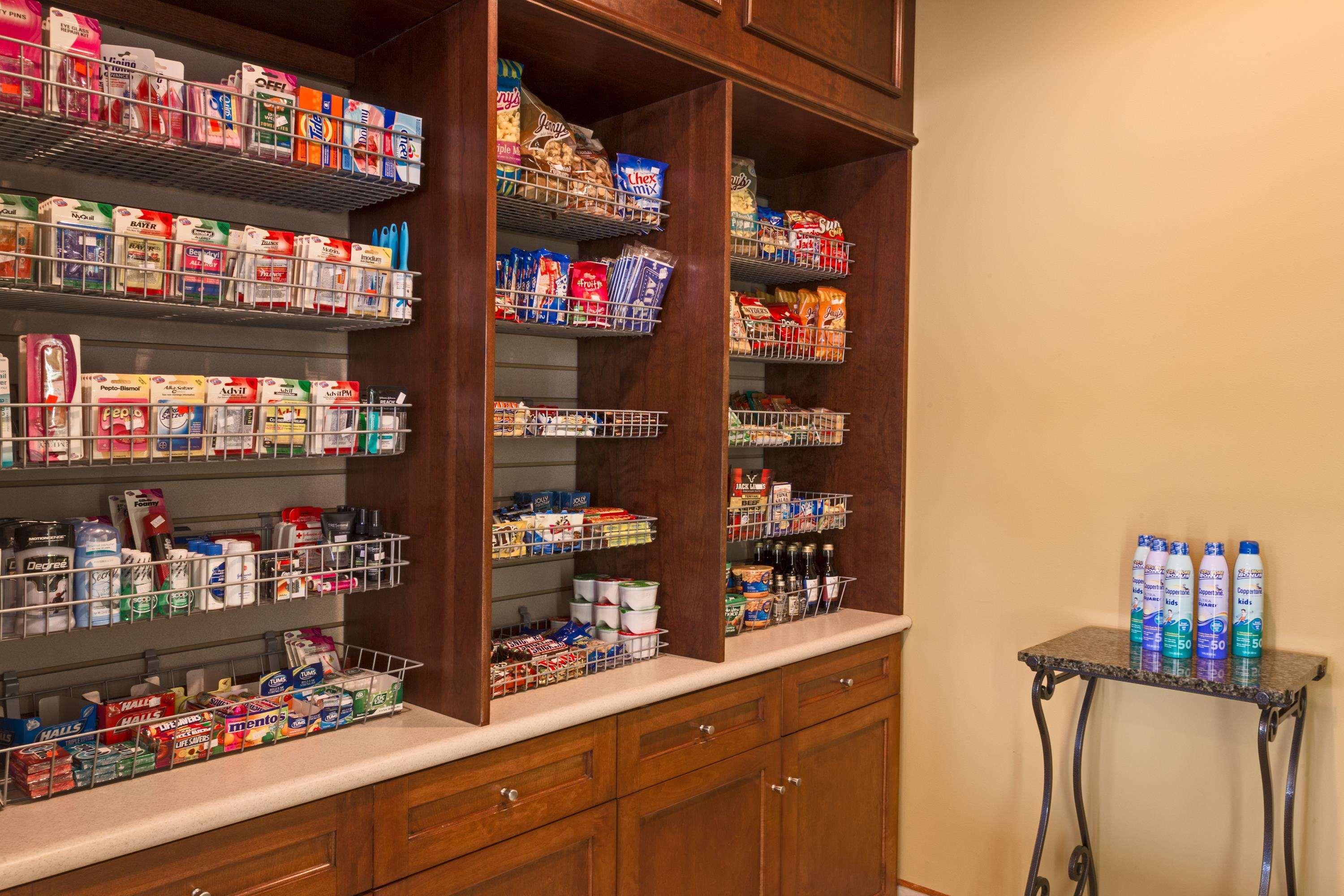 Hilton Garden Inn Cleveland Airport Fairview Park Екстер'єр фото