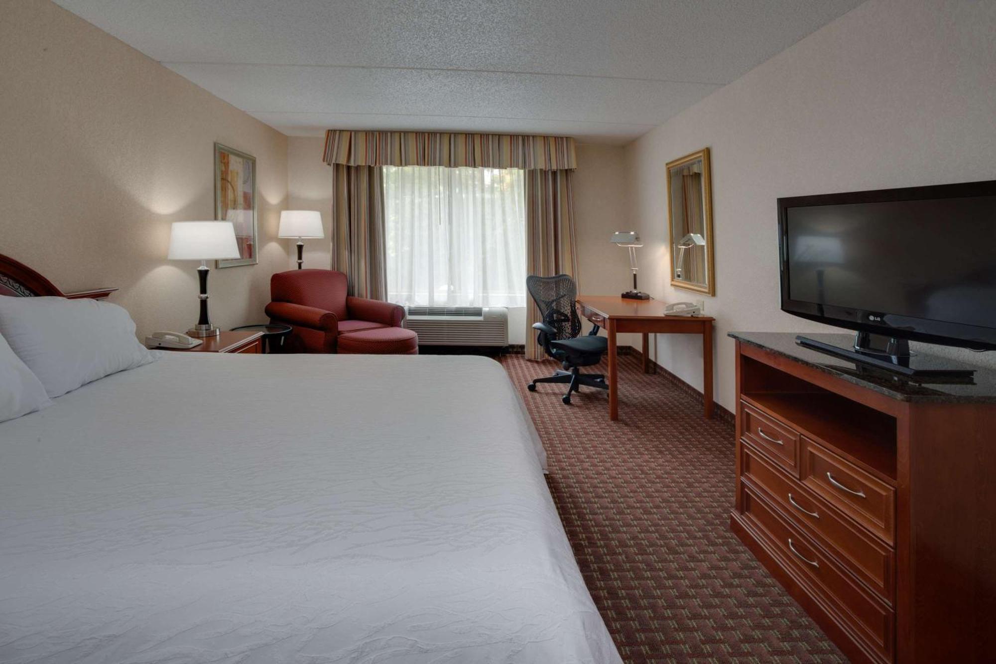 Hilton Garden Inn Cleveland Airport Fairview Park Екстер'єр фото