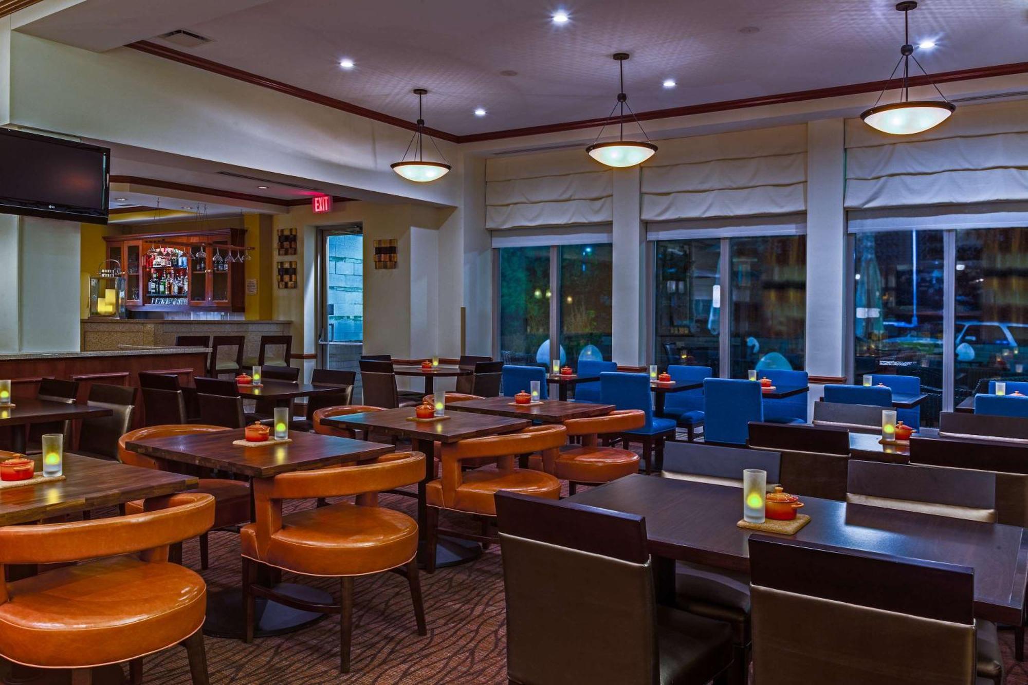 Hilton Garden Inn Cleveland Airport Fairview Park Екстер'єр фото